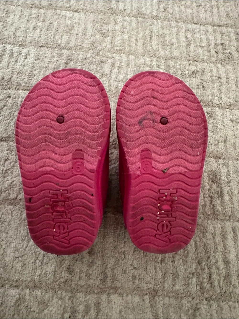 Hurley Kids Coral Slip-On Plush Lined Slippers